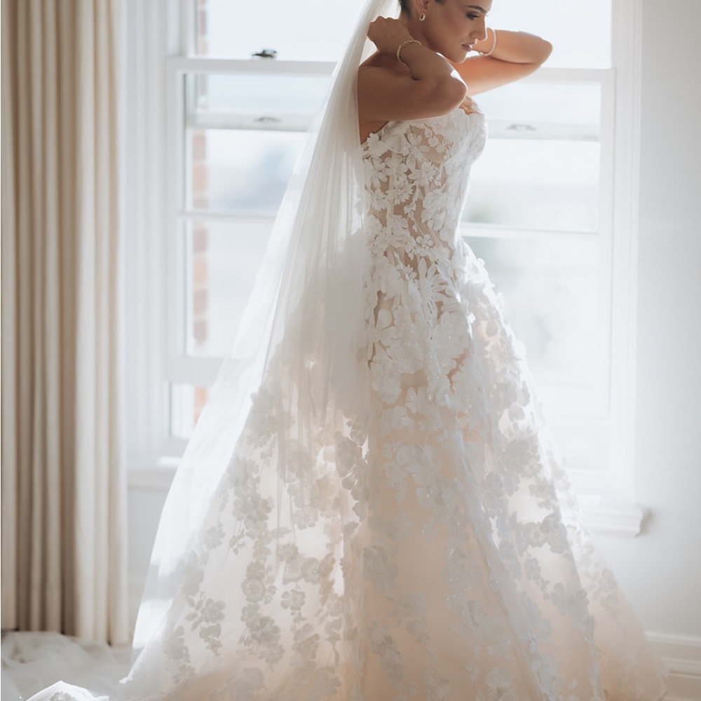 Strapless Floral Lace A-Line Wedding Dress in Ivory - Picture 5 of 7